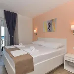 Anka Apartamento Makarska